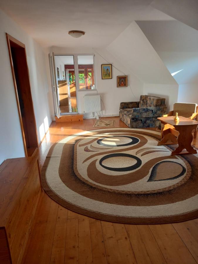 Casa Mihai Purcareni Exteriör bild